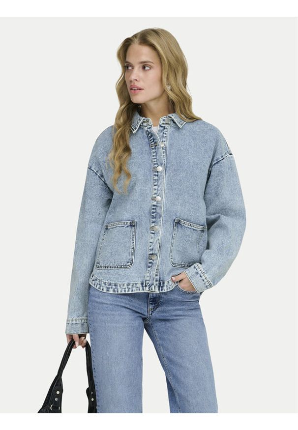 only - ONLY Kurtka jeansowa Lara 15372651 Niebieski Regular Fit. Kolor: niebieski. Materiał: bawełna, jeans