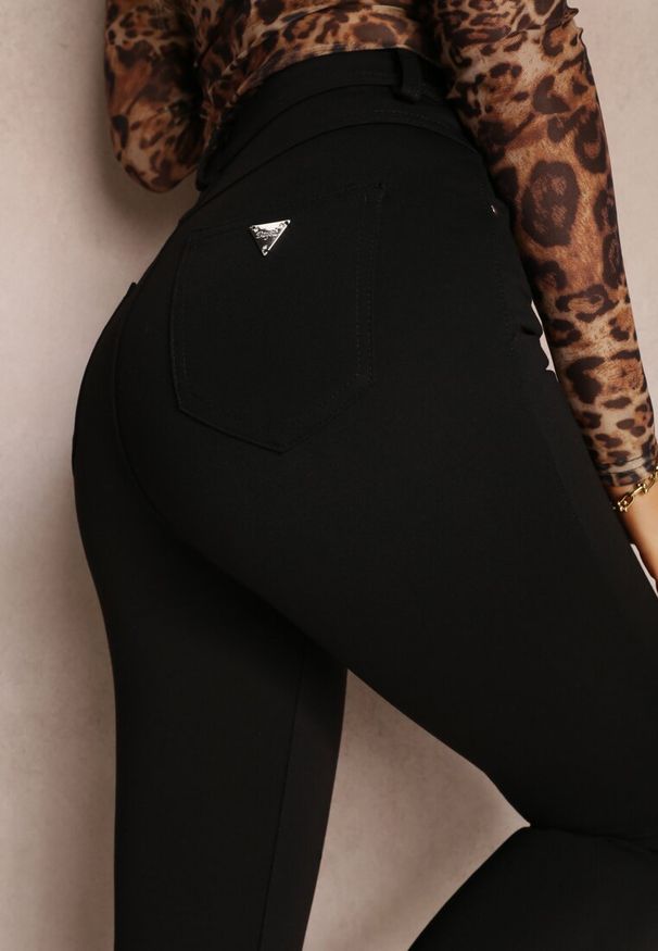 Renee - Czarne Spodnie Skinny Jeriel. Kolor: czarny. Styl: klasyczny