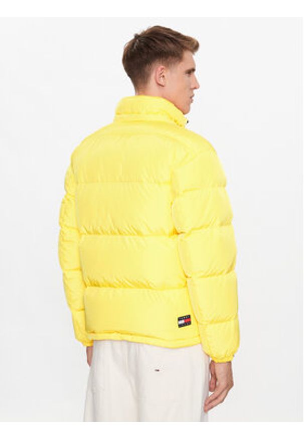 Tommy Jeans Kurtka puchowa Alaska DM0DM15445 Żółty Regular Fit. Kolor: żółty. Materiał: syntetyk, puch