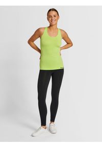 Damski bezszwowy tank top Hummel Tif. Kolor: zielony, wielokolorowy, żółty. Materiał: materiał. Długość rękawa: bez rękawów. Sport: piłka nożna