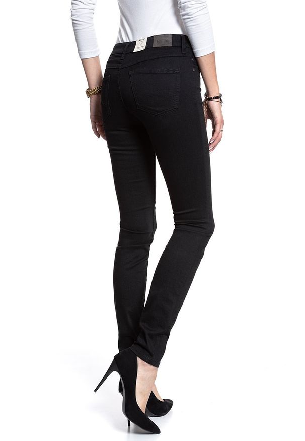 Mustang - MUSTANG Jasmin Jeggins 1006279 4000 940. Okazja: na co dzień, do pracy. Długość: długie. Wzór: aplikacja, nadruk. Sezon: lato. Styl: wizytowy, klasyczny, casual, elegancki