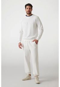 Guess - GUESS Biała męska bluza New Aldwin, Rozmiar M. Kolor: biały #4