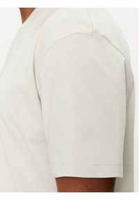 Calvin Klein T-Shirt Hero K10K111346 Écru Regular Fit. Materiał: bawełna #4