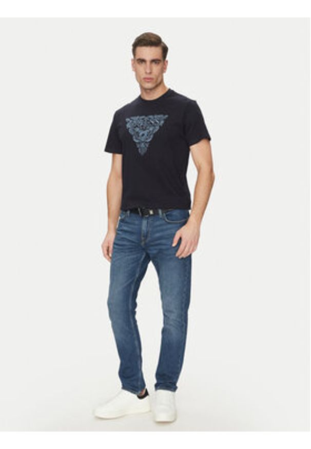 Guess T-Shirt M5GI16 K8FQ4 Granatowy Regular Fit. Kolor: niebieski. Materiał: bawełna