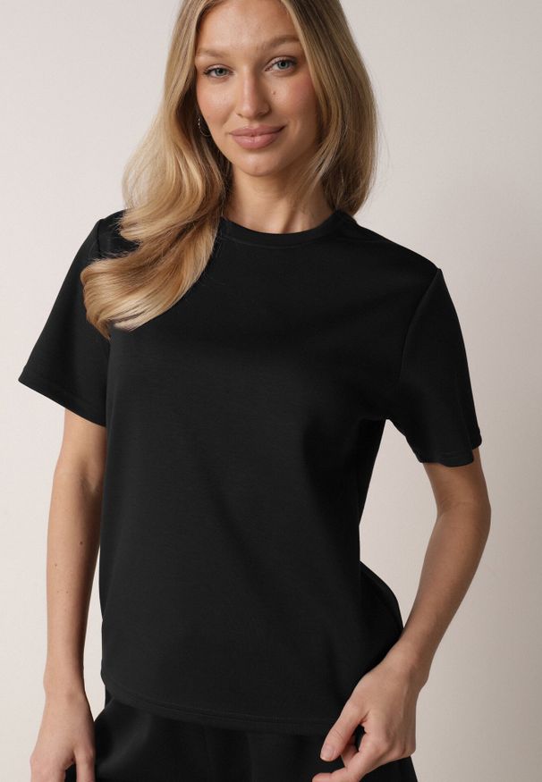 Born2be - Czarny Letni Komplet z Bawełny i Wiskozy T-shirt i Szorty Celinai. Kolor: czarny. Materiał: wiskoza, bawełna