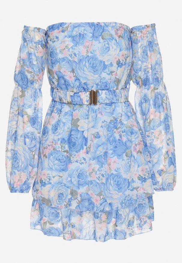 Born2be - Jasnoniebieska Wiskozowa Sukienka Hiszpanka z Falbanami i Paskiem w Kwiaty Virmoi. Okazja: na co dzień, na spacer. Typ kołnierza: dekolt hiszpanka. Kolor: niebieski. Materiał: wiskoza. Wzór: kwiaty. Typ sukienki: proste. Styl: casual