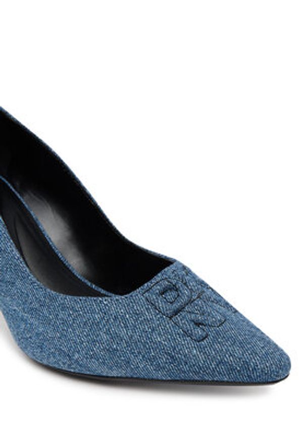 DKNY Szpilki K3566335 Niebieski. Kolor: niebieski. Materiał: materiał. Obcas: na szpilce