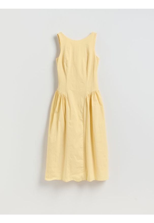 Reserved - Sukienka midi z bawełną - jasnożółty. Kolor: żółty. Materiał: bawełna. Długość: midi