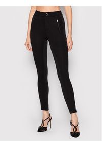 Guess Spodnie materiałowe Greta W2RB12 K8RN0 Czarny Slim Fit. Kolor: czarny. Materiał: wiskoza #1