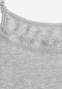 Renee - Szary Bieliźniany Top z Bawełny z Koronką na Regulowanych Ramiączkach Beralisse. Kolor: szary. Materiał: bawełna, koronka. Długość rękawa: na ramiączkach. Wzór: koronka. Sezon: zima, wiosna, lato #5