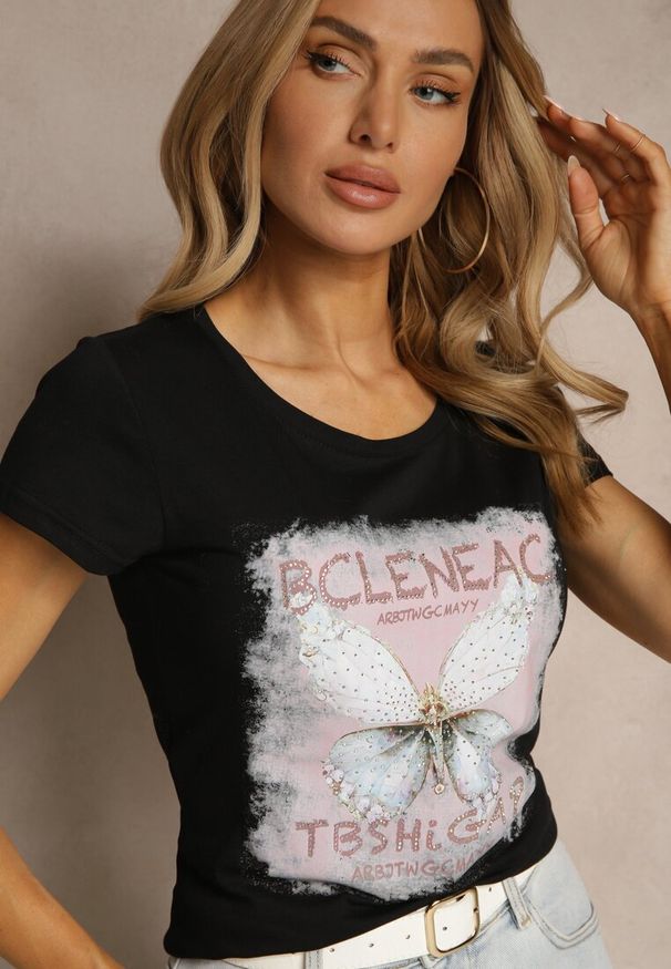 Renee - Czarny T-shirt z Bawełny Ozdobiony Cyrkoniami i Motylem Uliadwena. Okazja: na co dzień. Kolor: czarny. Materiał: bawełna. Wzór: aplikacja. Styl: sportowy, klasyczny, casual