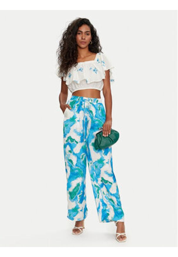 Vero Moda Spodnie materiałowe Ea 10326475 Niebieski Regular Fit. Kolor: niebieski. Materiał: syntetyk