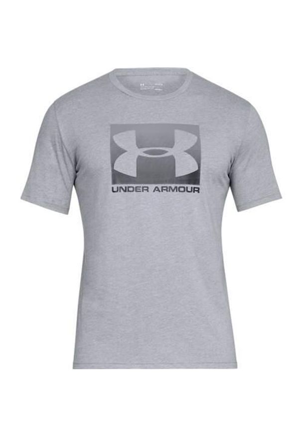 Koszulka sportowa męska Under Armour Boxed Sportstyle. Kolor: czarny, wielokolorowy. Długość rękawa: krótki rękaw. Długość: krótkie. Sport: fitness
