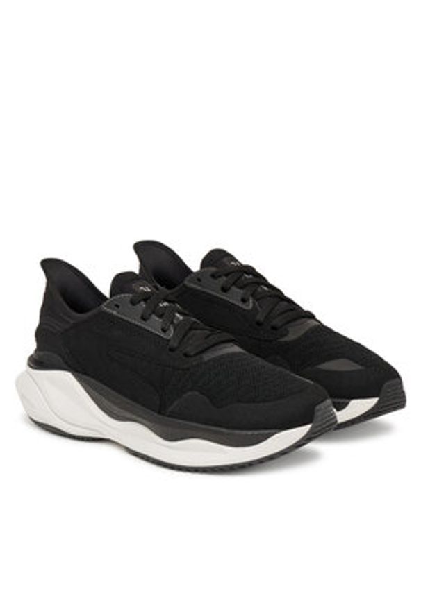 Clarks Sneakersy Clarks Pace. 26184715 Czarny. Kolor: czarny. Materiał: materiał