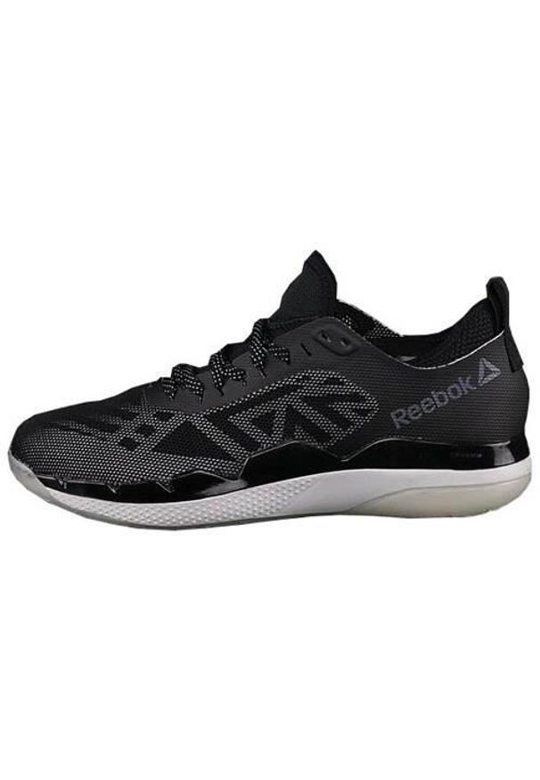 Buty do chodzenia damskie Reebok Cardio Ultra 30. Zapięcie: sznurówki. Kolor: czarny. Materiał: guma, materiał, tkanina, syntetyk. Szerokość cholewki: normalna. Sport: turystyka piesza