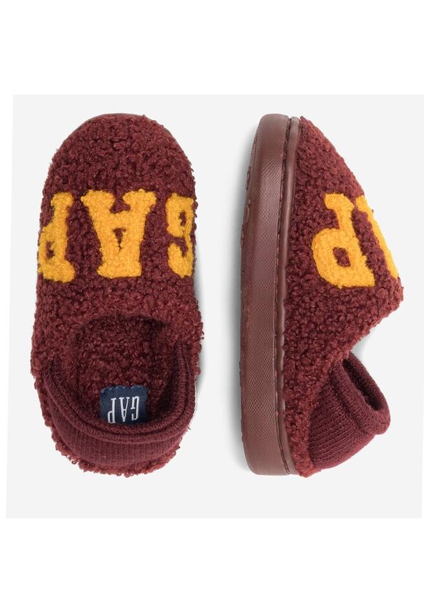 GAP - Kapcie Gap. Kolor: czerwony