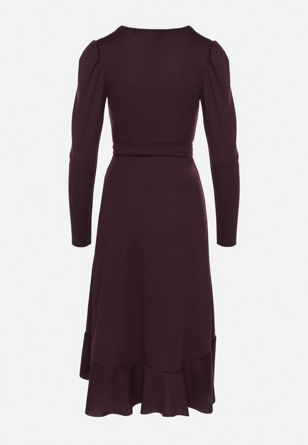 Born2be - Fioletowa Sukienka z Kopertowym Dekoltem i Materiałowym Paskiem Devisia. Okazja: na co dzień. Typ kołnierza: dekolt kopertowy. Kolor: fioletowy. Materiał: materiał. Długość rękawa: długi rękaw. Typ sukienki: kopertowe. Styl: casual, elegancki, klasyczny