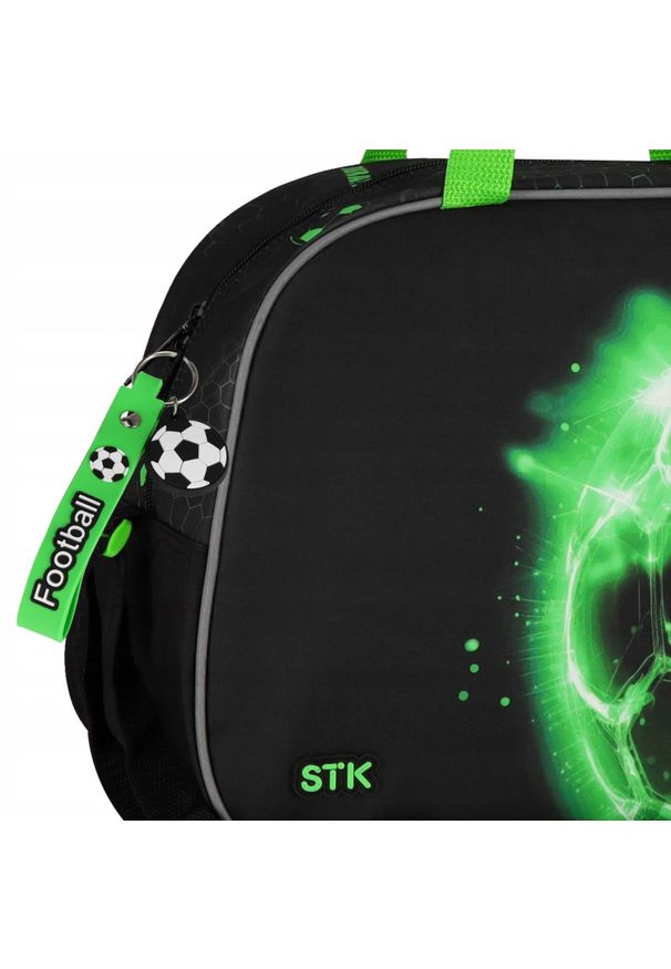 Starpak TORBA NA RAMIE FOOTBALL STK-65 PB1/12