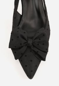 Renee - Czarne Sandały Slingback na Kaczuszce Zdobione Aplikacją z Kokardą Tenianee. Okazja: na co dzień. Zapięcie: pasek. Kolor: czarny. Materiał: jeans. Wzór: aplikacja. Obcas: na szpilce. Styl: casual #5