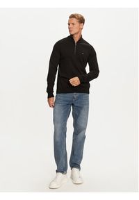 Calvin Klein Sweter K10K113748 Czarny Slim Fit. Kolor: czarny. Materiał: bawełna #3