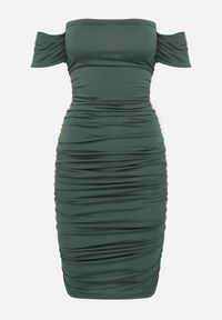 Born2be - Zielona Sukienka o Dopasowanym Kroju z Odkrytymi Ramionami i Drapowaniem Tosoria. Okazja: na co dzień. Kolor: zielony. Typ sukienki: z odkrytymi ramionami. Styl: casual #2