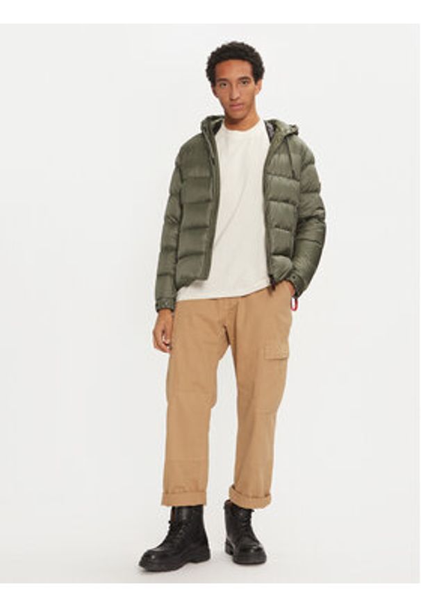 After Label Kurtka puchowa Verbier A00038 Zielony Regular Fit. Kolor: zielony. Materiał: syntetyk