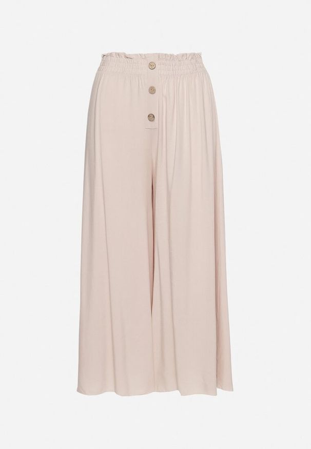 Born2be - Beżowe Spodnie Palazzo z Wiskozy z Gumką w Pasie Ozdobione Guzikami z Nogawkami 3/4 Efilis. Okazja: na co dzień. Kolor: beżowy. Materiał: wiskoza. Wzór: aplikacja. Styl: casual, elegancki