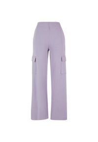Damskie spodnie dresowe loose fit Urban Classics. Kolor: fioletowy. Materiał: dresówka. Długość: długie #1