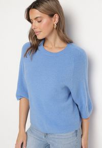 Born2be - Niebieski Sweter z Wełną i Krótszym Rękawem Dannalie. Okazja: na co dzień. Kolor: niebieski. Materiał: wełna. Długość rękawa: krótki rękaw. Długość: krótkie. Styl: casual, elegancki #5
