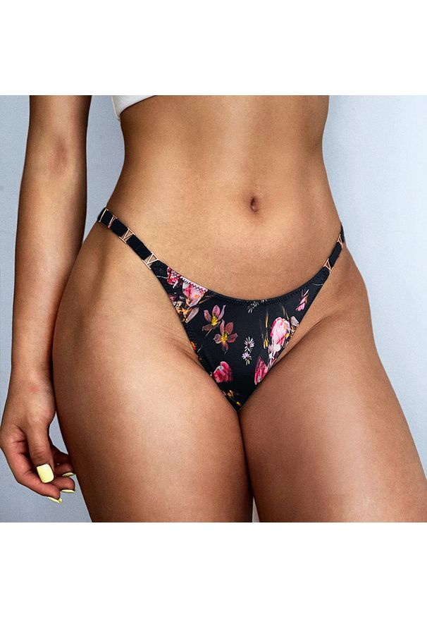 Intica - Majtki bikini z ozdobnymi paseczkami Zaylee. Kolor: wielokolorowy. Materiał: materiał