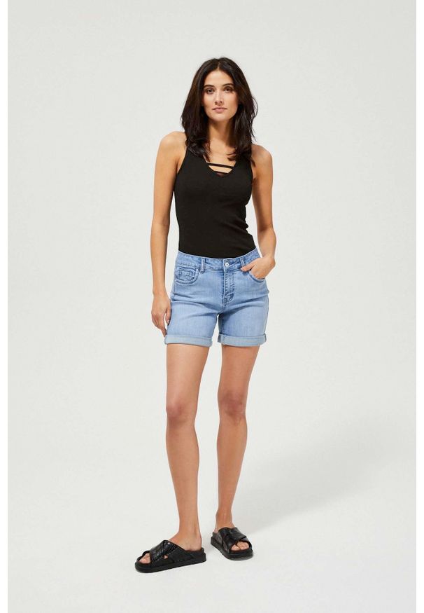 MOODO - Szorty jeansowe. Materiał: jeans. Wzór: gładki