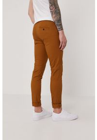 Scotch & Soda Spodnie męskie kolor brązowy dopasowane. Kolor: brązowy. Materiał: tkanina, bawełna. Wzór: gładki #2