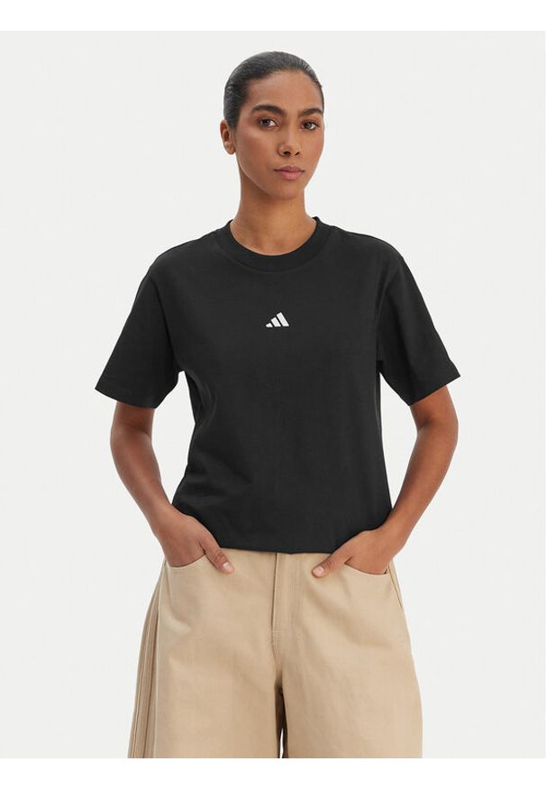 Adidas - adidas T-Shirt Essentials Small Logo JC5943 Czarny Regular Fit. Kolor: czarny. Materiał: bawełna
