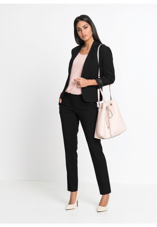 bonprix - Żakiet z kieszeniami z lamówką, petite. Kolekcja: petite. Kolor: czarny. Długość: krótkie. Styl: elegancki