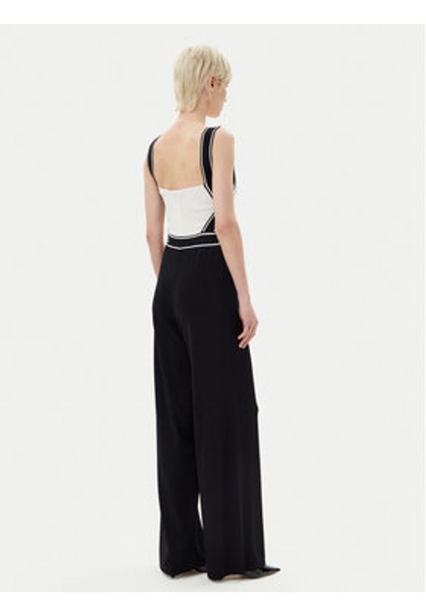 Karl Lagerfeld - KARL LAGERFELD Kombinezon A2W13021 Czarny Slim Fit. Kolor: czarny. Materiał: wiskoza