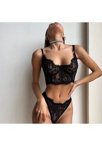 Intica - Koronkowy komplet bielizny push-up ze stringami Alheide. Kolor: czerwony. Materiał: koronka. Długość: długie. Wzór: koronka #9