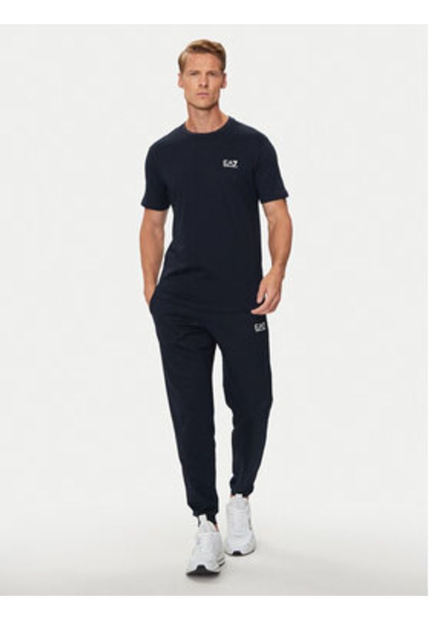 EA7 Emporio Armani T-Shirt 8NPT25 PJVPZ 1562 Granatowy Regular Fit. Kolor: niebieski. Materiał: bawełna