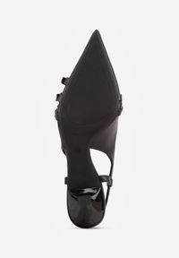 Renee - Czarne Czółenka z Noskiem w Szpic na Obcasie Kaczuszce z Dekoracyjnymi Klamrami Sinitte. Okazja: na co dzień. Nosek buta: szpiczasty. Zapięcie: klamry. Kolor: czarny. Materiał: jeans. Obcas: na obcasie. Styl: casual, wizytowy. Wysokość obcasa: średni #4