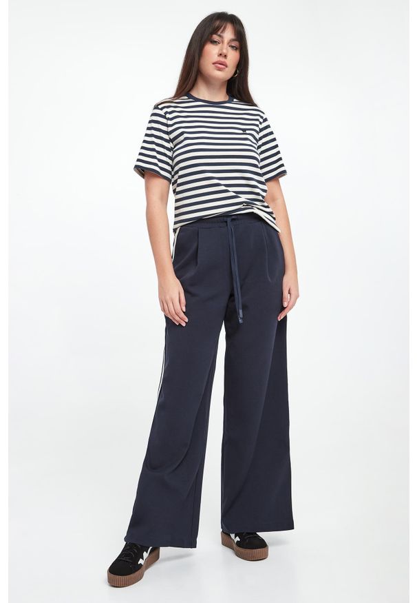 Weekend Max Mara - T-shirt damski w paski Venaco WEEKEND MAX MARA. Wzór: paski