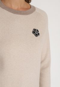 Born2be - Beżowy Sweter Ozdobiony Paskami i Aplikacją Tusanne. Okazja: na co dzień. Kolor: beżowy. Materiał: jeans. Wzór: aplikacja. Styl: casual, elegancki #5