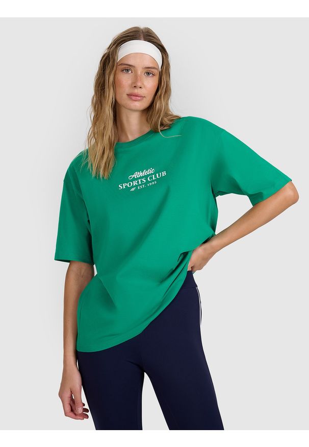 4f - 4F T-shirt oversize z nadrukiem damski - zielona L. Okazja: na co dzień. Kolor: zielony. Materiał: dzianina, jersey, bawełna, materiał. Długość rękawa: krótki rękaw. Długość: krótkie. Wzór: nadruk. Styl: casual, klasyczny, sportowy