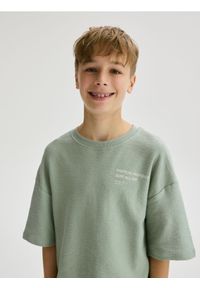 Reserved - T-shirt oversize - morski. Kolor: morski. Materiał: bawełna, dzianina