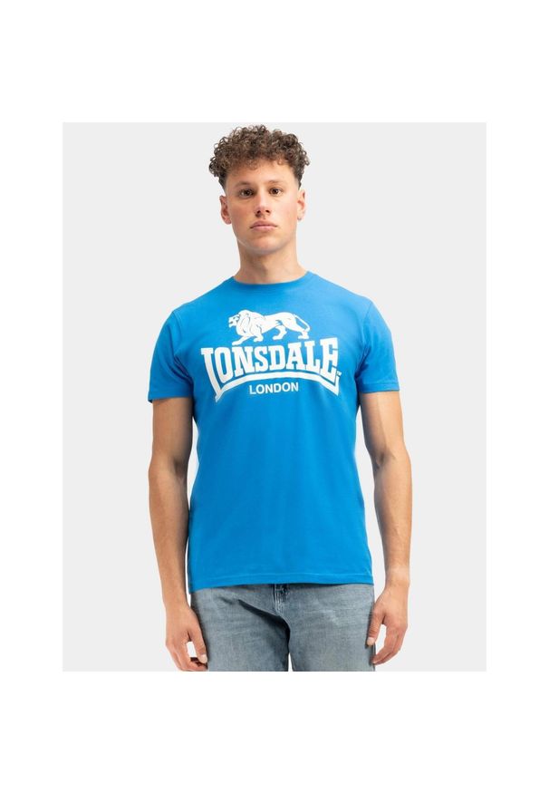 T-shirt o klasycznym kroju Lonsdale Logo. Kolor: wielokolorowy, niebieski, biały. Materiał: bawełna. Wzór: nadruk