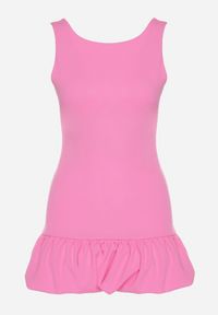 Born2be - Różowy Taliowany Kombinezon Ozdobiony Falbanką Semiriela. Okazja: na co dzień. Kolor: różowy. Wzór: aplikacja. Styl: klasyczny, casual #7