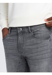 Ombre Clothing - Męskie spodnie jeansowe TAPERED FIT z przeszyciami i podwiniętymi nogawkami – szare V2 - Rozmiar: XXL. Okazja: na co dzień. Kolor: szary. Materiał: jeans. Wzór: aplikacja. Styl: casual, elegancki #3