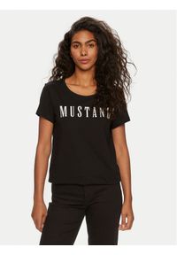 Mustang T-Shirt Alma 1013933 Czarny Regular Fit. Kolor: czarny. Materiał: bawełna #1