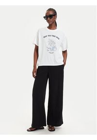 only - ONLY T-Shirt Celine 15374989 Biały Regular Fit. Kolor: biały. Materiał: bawełna #4