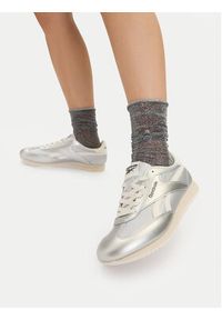 Reebok Sneakersy CEO-FIORI AR30309W-SCB Srebrny. Kolor: srebrny. Materiał: skóra #10