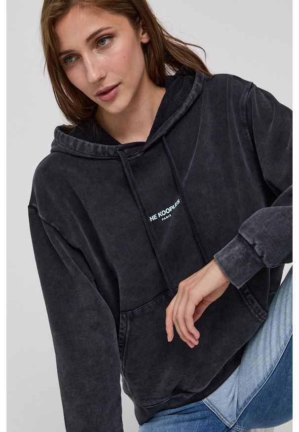The Kooples Bluza bawełniana damska kolor czarny z kapturem z nadrukiem. Typ kołnierza: kaptur. Kolor: czarny. Materiał: bawełna. Długość rękawa: długi rękaw. Długość: długie. Wzór: nadruk