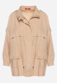 Born2be - Ciemnobeżowa Kurtka Parka z Bawełną Ściągana w Pasie Troczkiem Zapinana na Napy Velethra. Okazja: na co dzień. Kolor: beżowy. Materiał: bawełna. Styl: casual #5